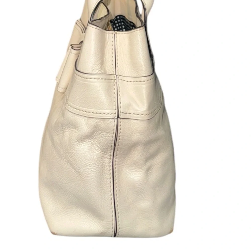 Authentic Kate Spade ♠️ signature designer leather bow handbag purse